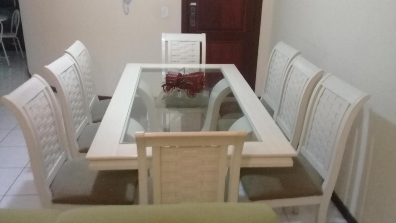 Apartamento De 2 Domitorios E 1 Garagem No Centro De Bombinhas 50 Metros Da Praia Na Avenida Principal Proximo Ao Shopping Punta Blu Esterno foto